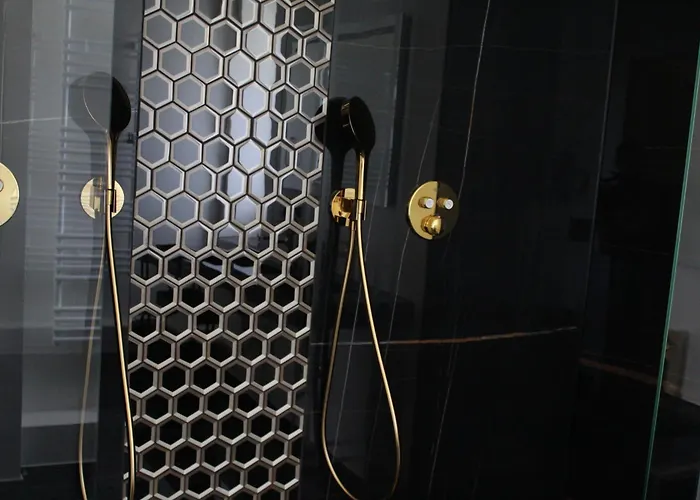 شقة Vilipa No 6 I Zentrumsnah Wohnen Im Gruenen I 10 Personen I 2 Baeder I Kueche *