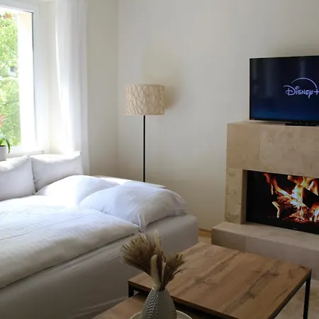 Vilipa No 6 I Zentrumsnah Wohnen Im Gruenen I 10 Personen I 2 Baeder I Kueche Apartamento *