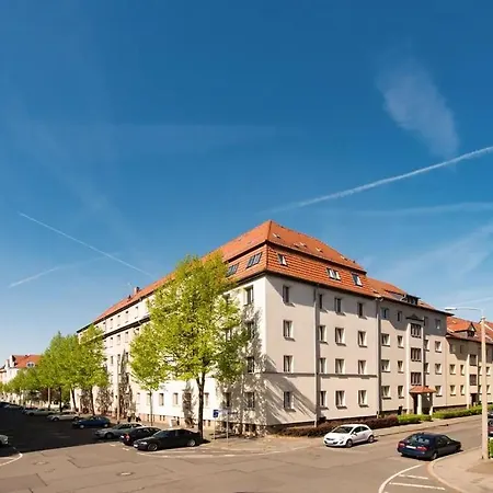 Апартаменты Vilipa No 6 I Zentrumsnah Wohnen Im Gruenen I 10 Personen I 2 Baeder I Kueche Лейпциг