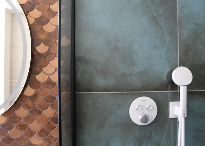 Vilipa No 6 I Zentrumsnah Wohnen Im Gruenen I 10 Personen I 2 Baeder I Kueche