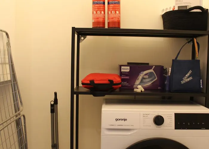 Vilipa No 6 I Zentrumsnah Wohnen Im Gruenen I 10 Personen I 2 Baeder I Kueche *